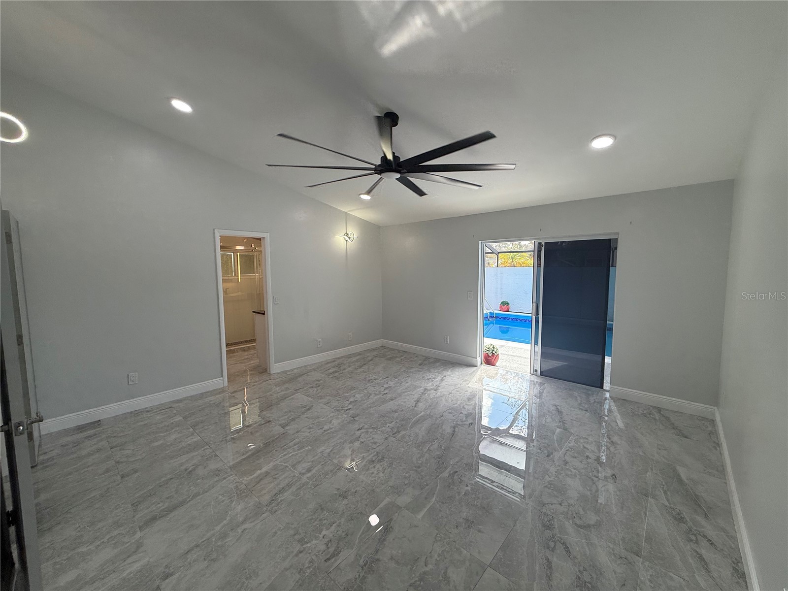 6728 Islander Lane Tampa FL 33615 TB8471138 image36