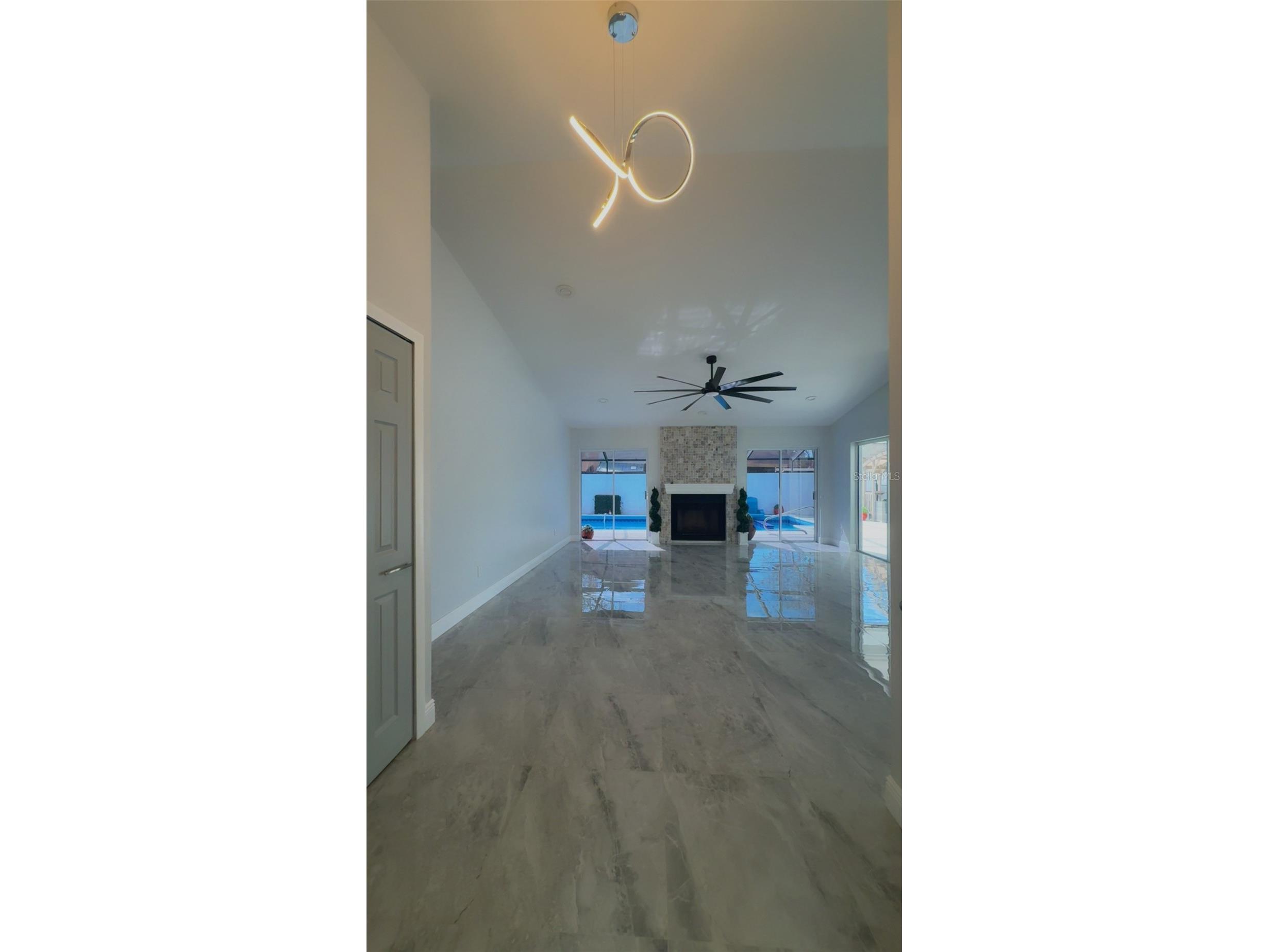 6728 Islander Lane Tampa FL 33615 TB8471138 image7