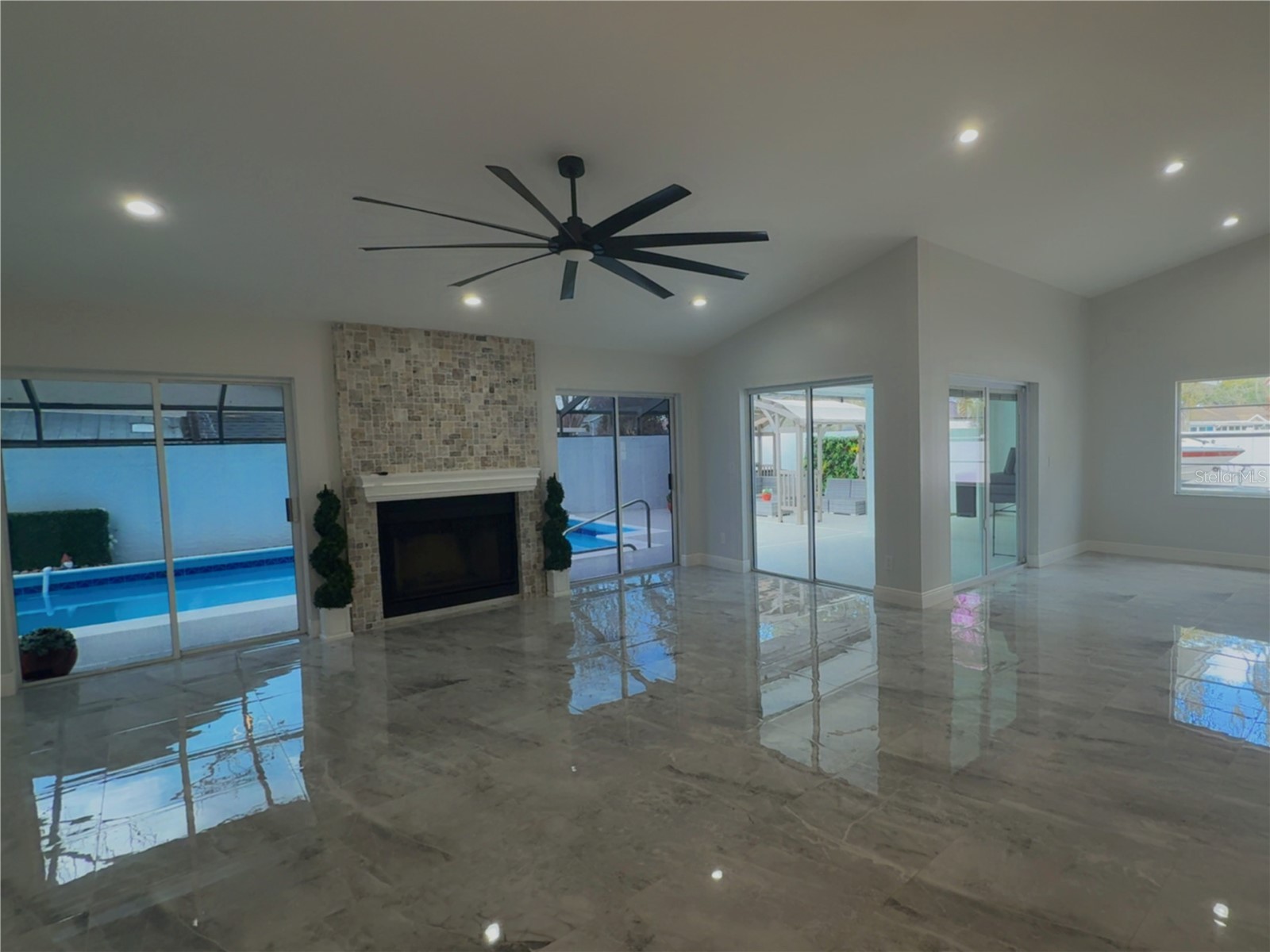 6728 Islander Lane Tampa FL 33615 TB8471138 image8