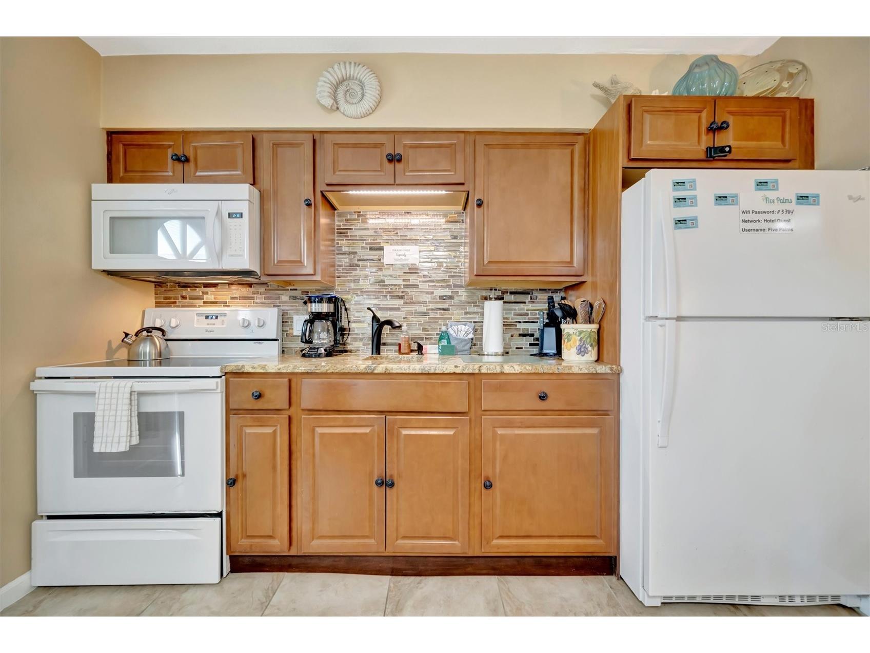 673 Bay Esplanade #204 Clearwater Beach FL 33767 - MANDALAY CHANNEL TB8464680 image12