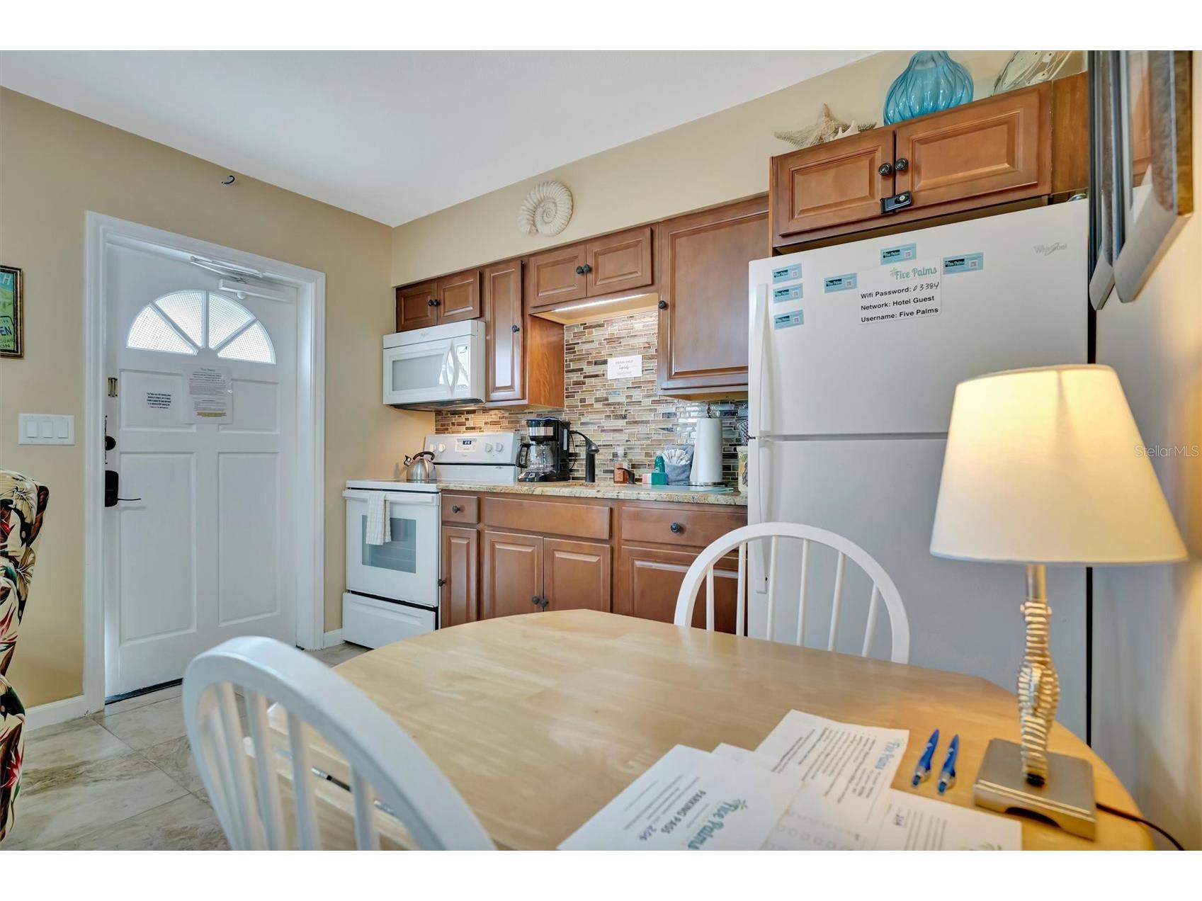 673 Bay Esplanade #204 Clearwater Beach FL 33767 - MANDALAY CHANNEL TB8464680 image17