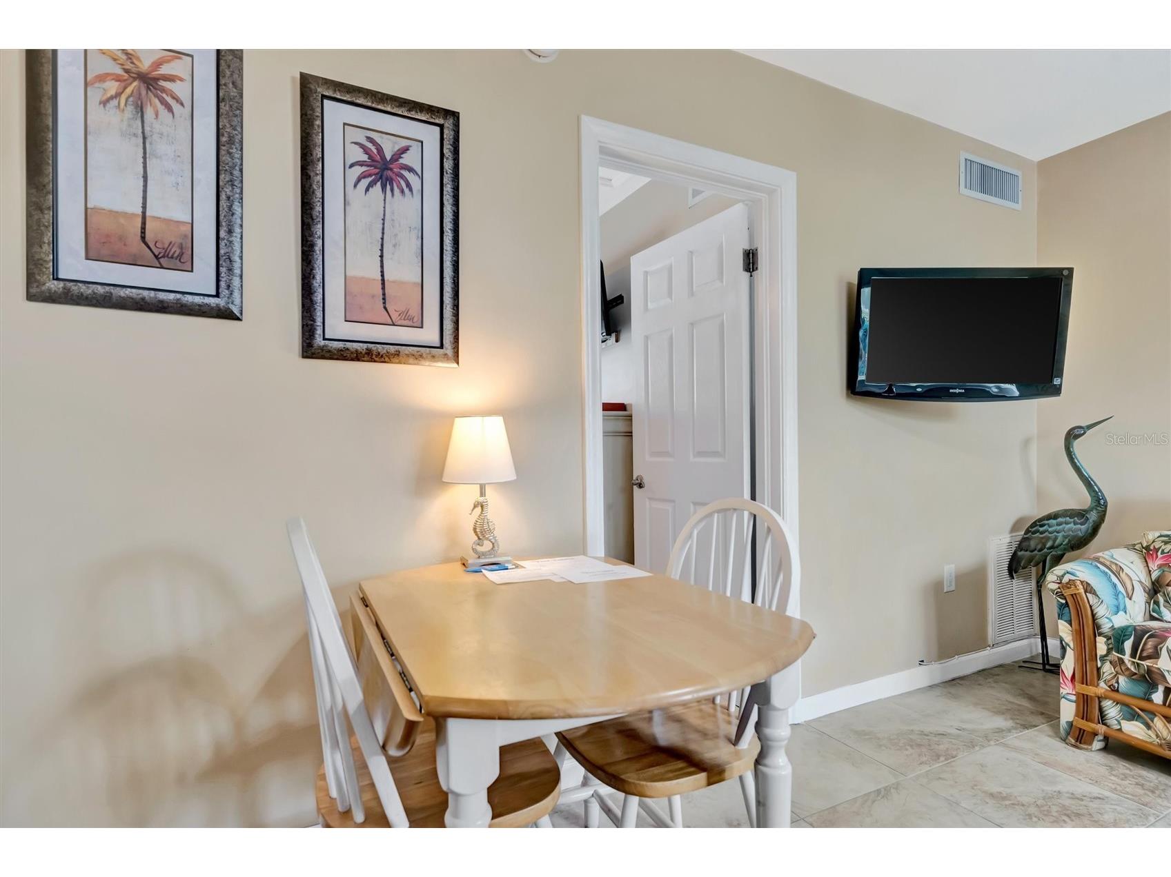 673 Bay Esplanade #204 Clearwater Beach FL 33767 - MANDALAY CHANNEL TB8464680 image18