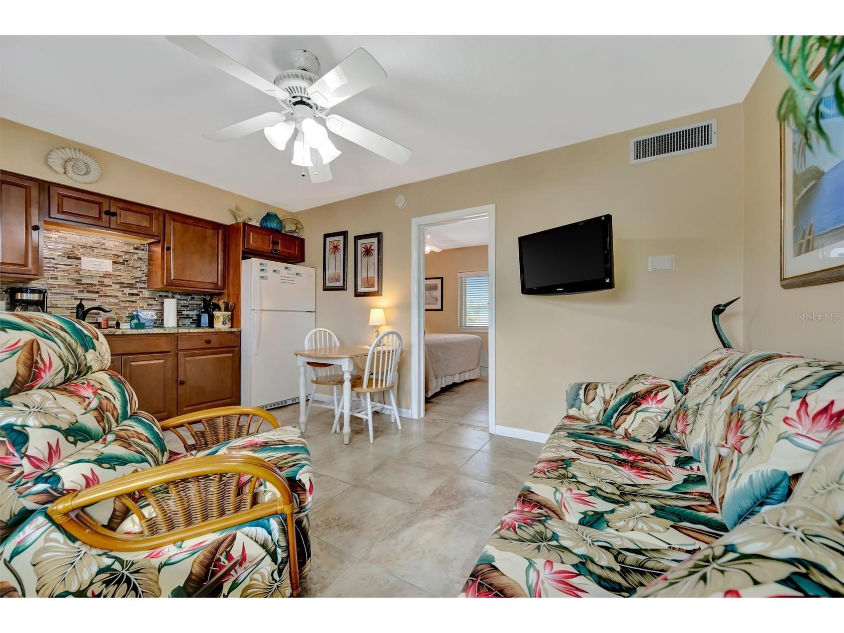 673 Bay Esplanade #204 Clearwater Beach FL 33767 - MANDALAY CHANNEL TB8464680 image20