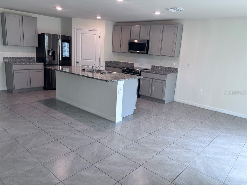 6730 SE 3rd Loop Ocala FL 34472 OM708459 image4