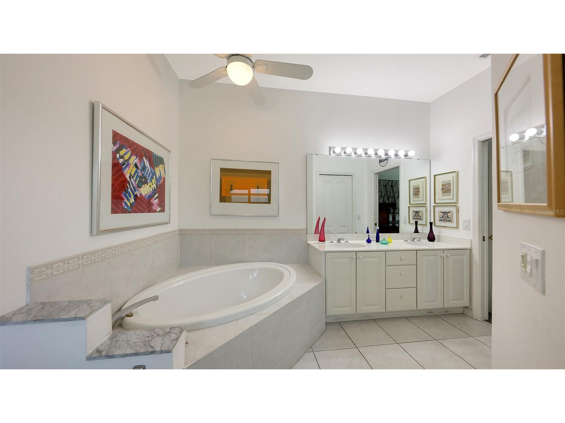 6730 W Country Club Lane Sarasota FL 34243 A4693351 image36