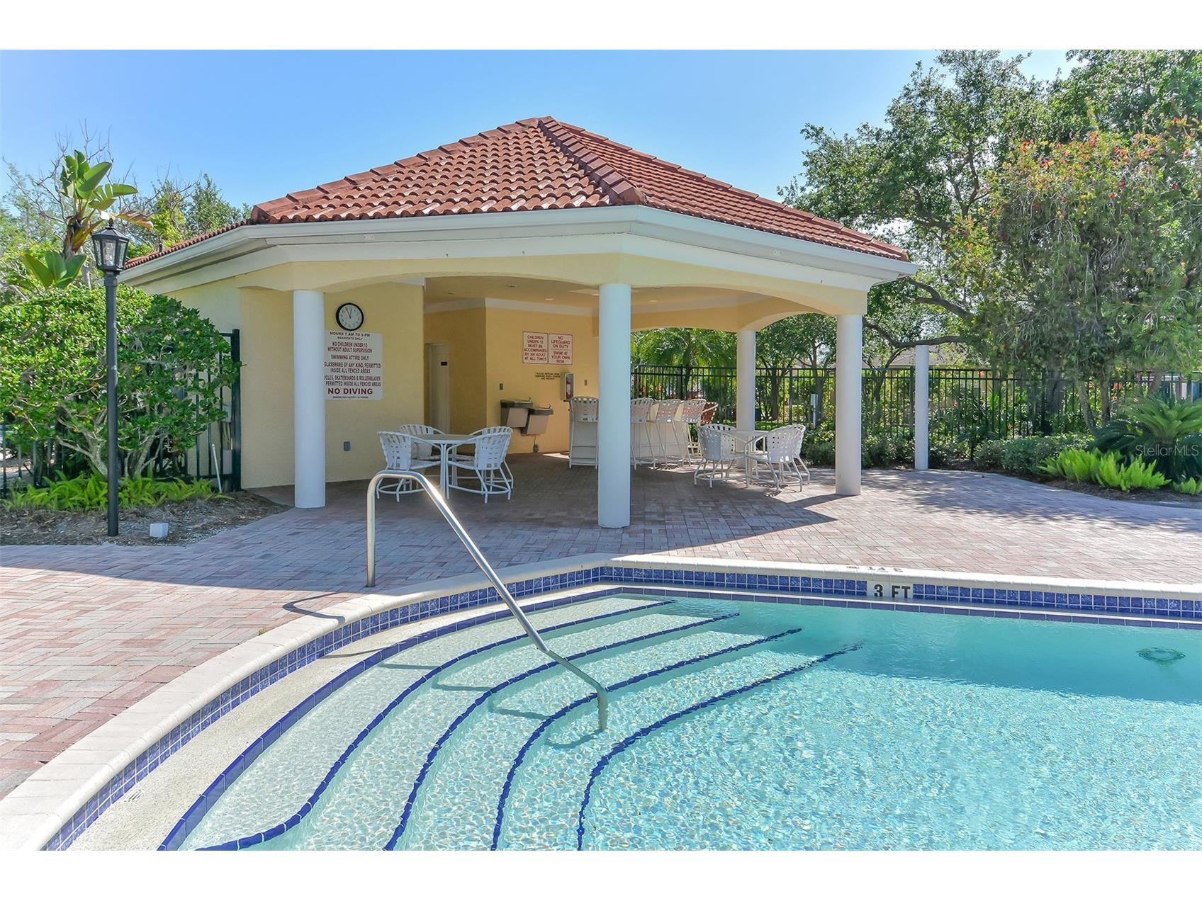 6730 W Country Club Lane Sarasota FL 34243 A4693351 image51