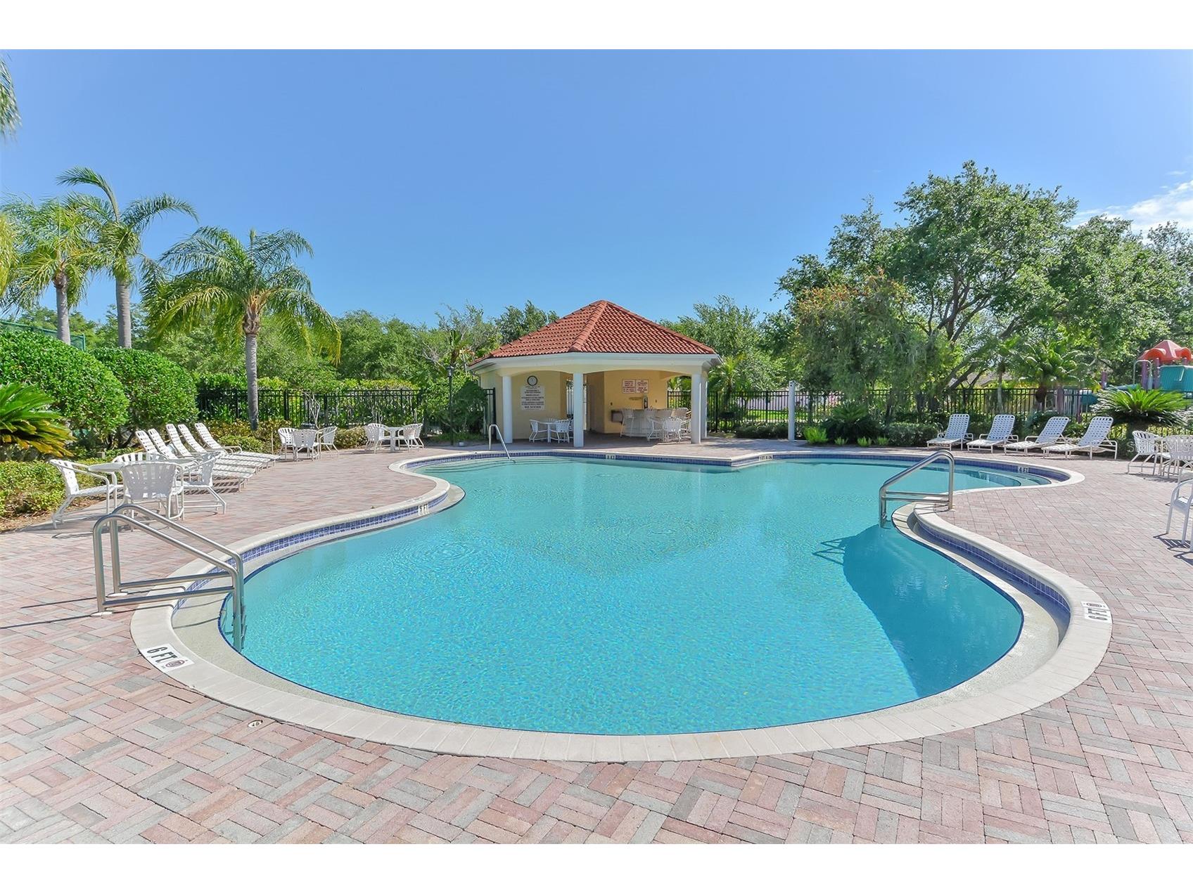 6730 W Country Club Lane Sarasota FL 34243 A4693351 image52