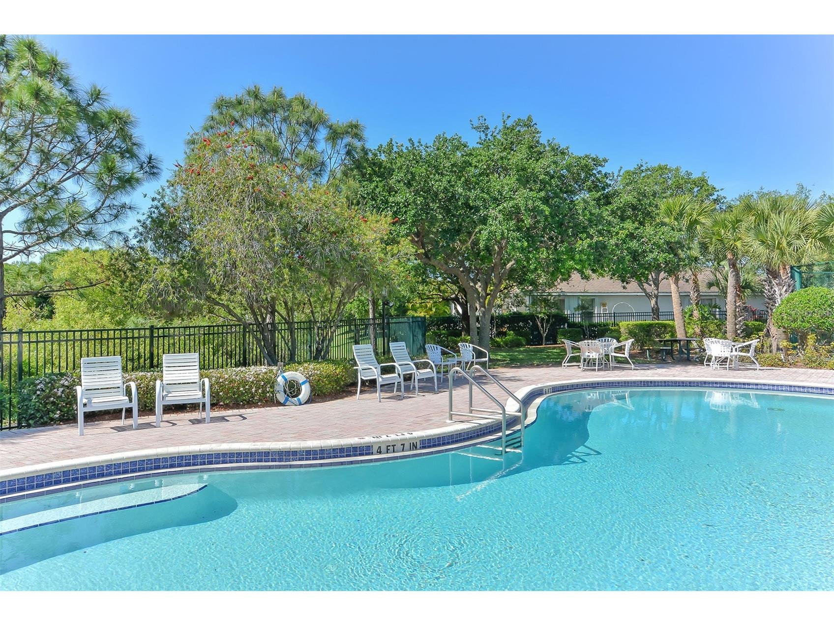 6730 W Country Club Lane Sarasota FL 34243 A4693351 image54