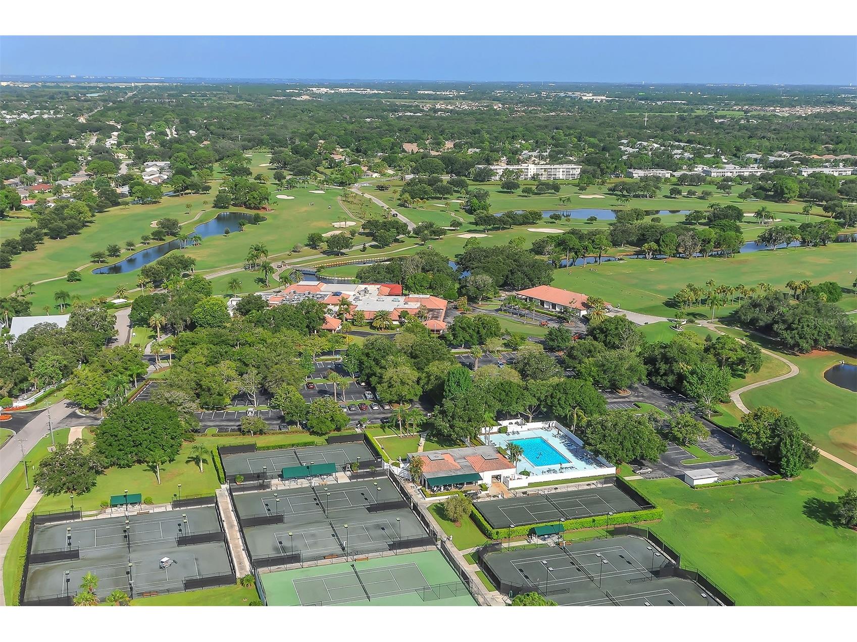 6730 W Country Club Lane Sarasota FL 34243 A4693351 image61