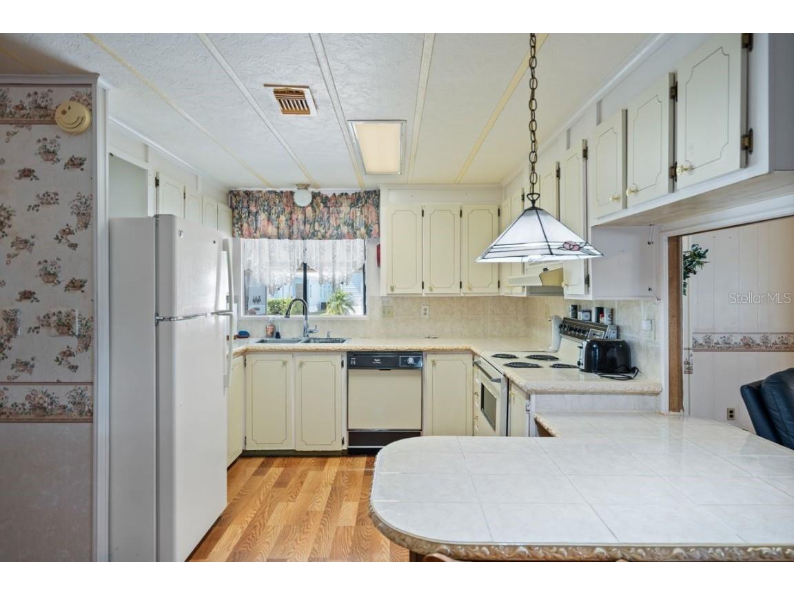 6731 Canterbury Drive NE Winter Haven FL 33881 - LAKE HENRY L4952919 image17