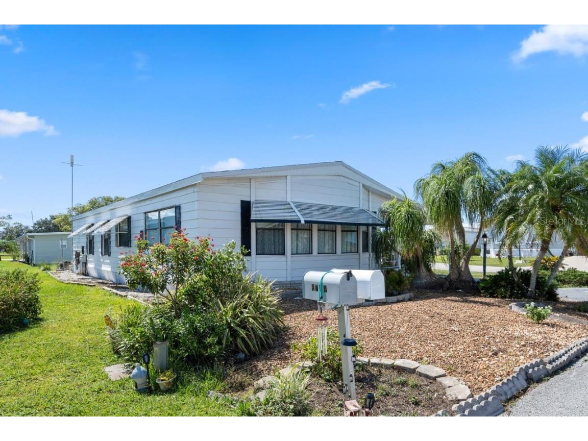 6731 Canterbury Drive NE Winter Haven FL 33881 - LAKE HENRY L4952919 image2