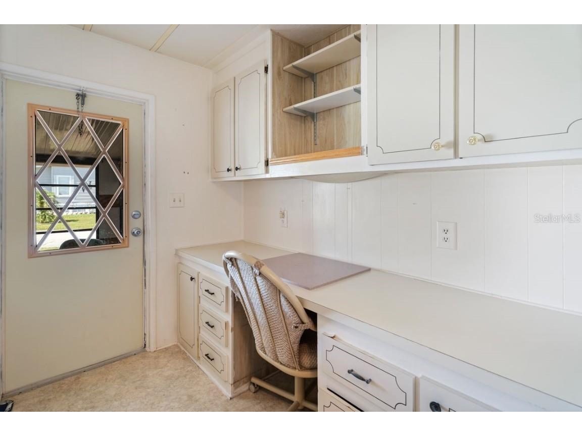 6731 Canterbury Drive NE Winter Haven FL 33881 - LAKE HENRY L4952919 image35