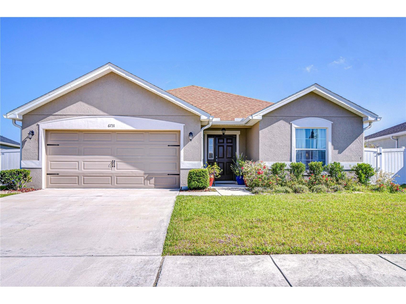 6731 Castle Green Place Zephyrhills FL 33541 TB8524946 image1