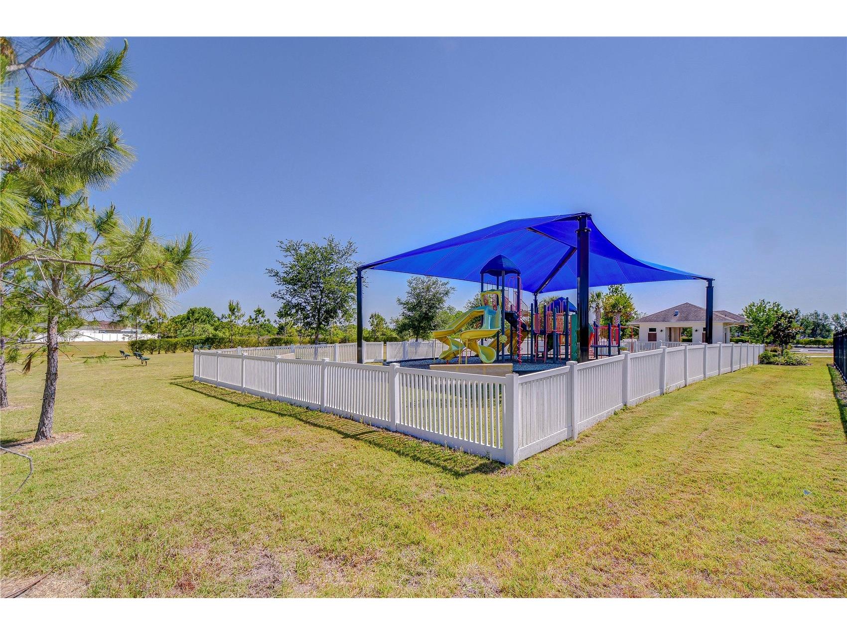 6731 Castle Green Place Zephyrhills FL 33541 TB8524946 image44