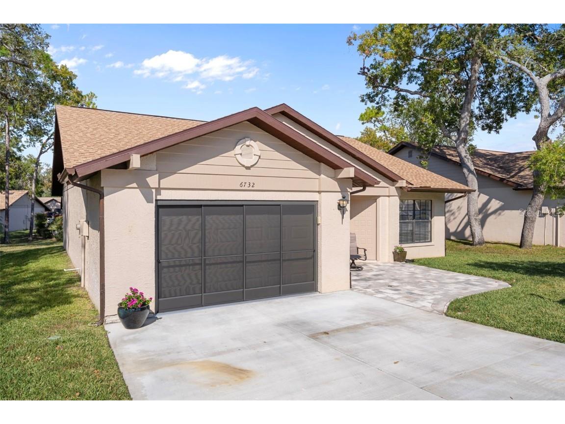 6732 Oak Cluster Circle Spring Hill FL 34606 W7880967 image2