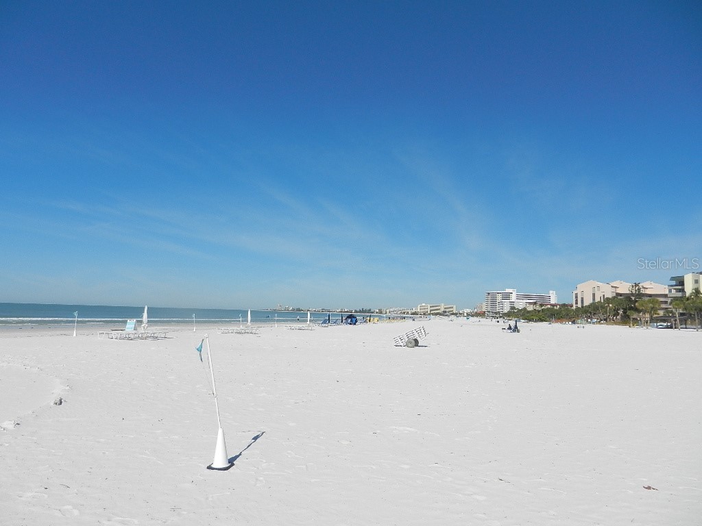 6732 Sarasea Circle #104C Sarasota FL 34242 A4679214 image51