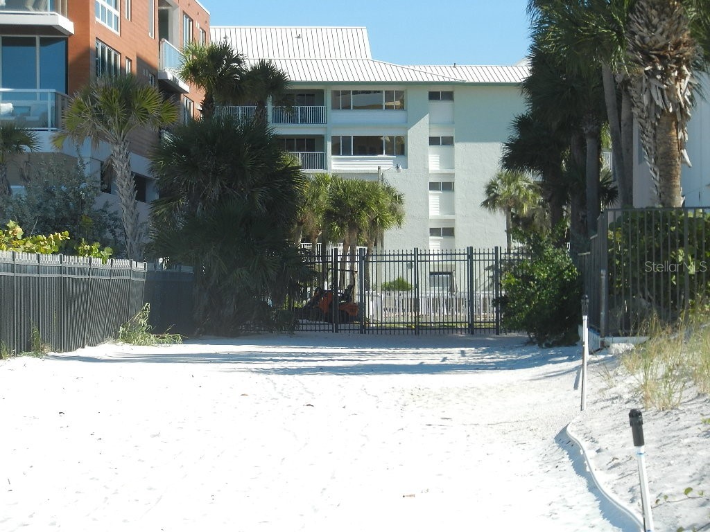 6732 Sarasea Circle #104C Sarasota FL 34242 A4679214 image59