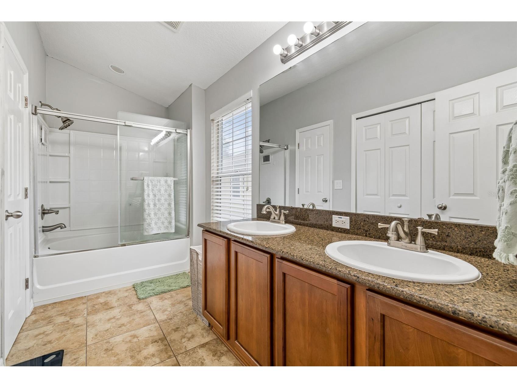 6734 Breezy Palm Drive Riverview FL 33578 TB8515197 image25