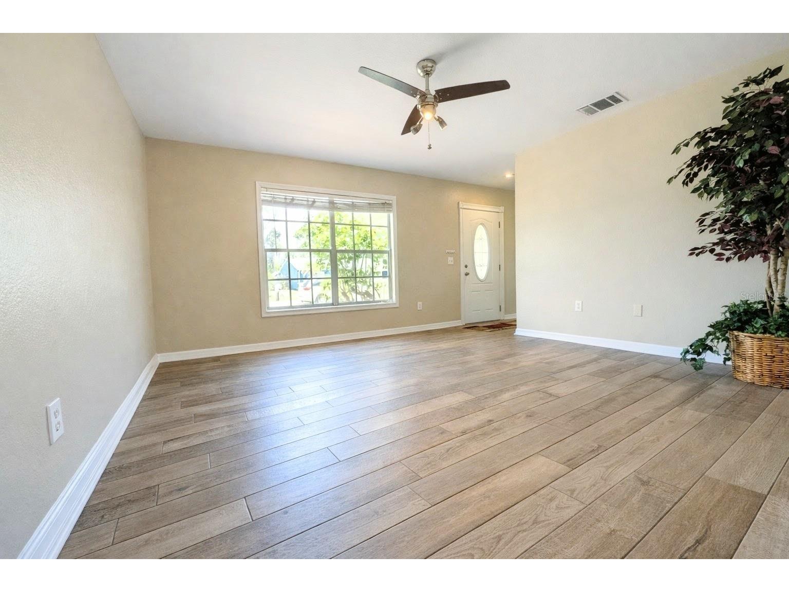 6734 Stardust Avenue North Port FL 34287 A4699333 image9