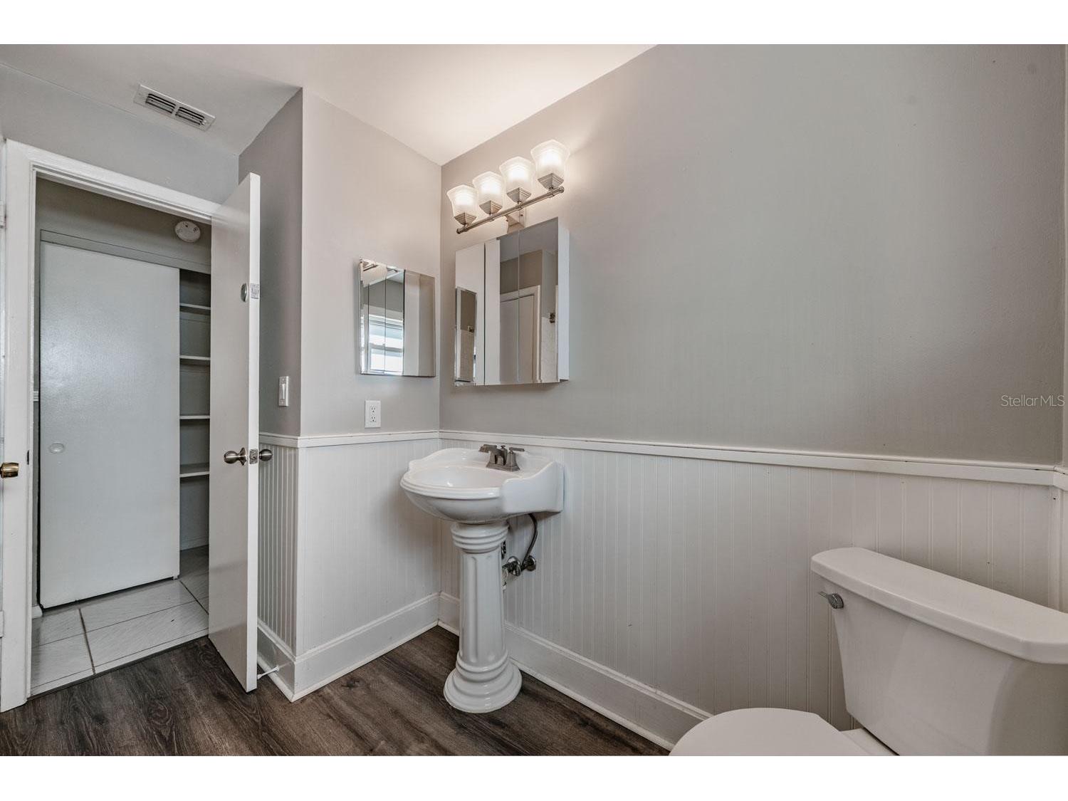6735 23rd Street N Saint Petersburg FL 33702 TB8505461 image22