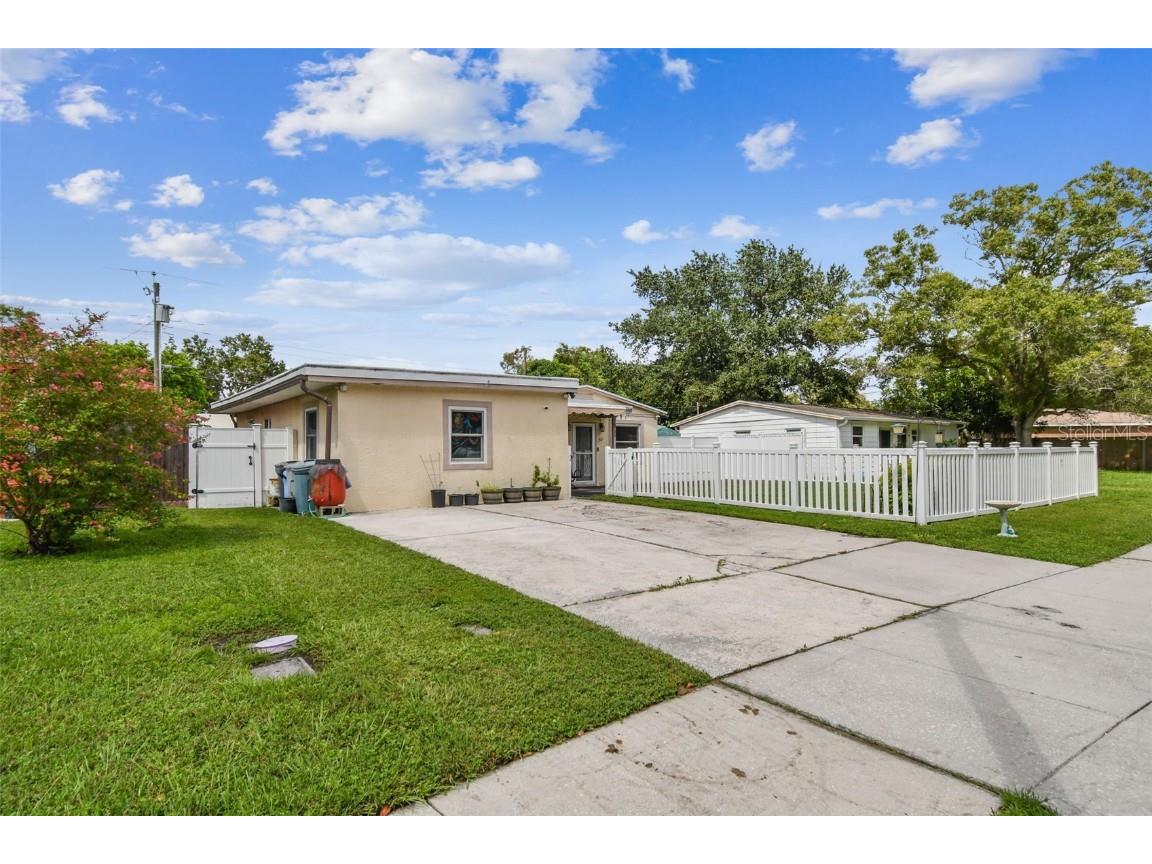 6735 79th Ave N Pinellas Park FL 33781 U8255727 image1