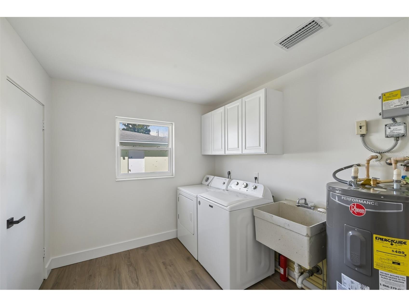 6735 Keystone Drive Sarasota FL 34231 TB8475997 image21