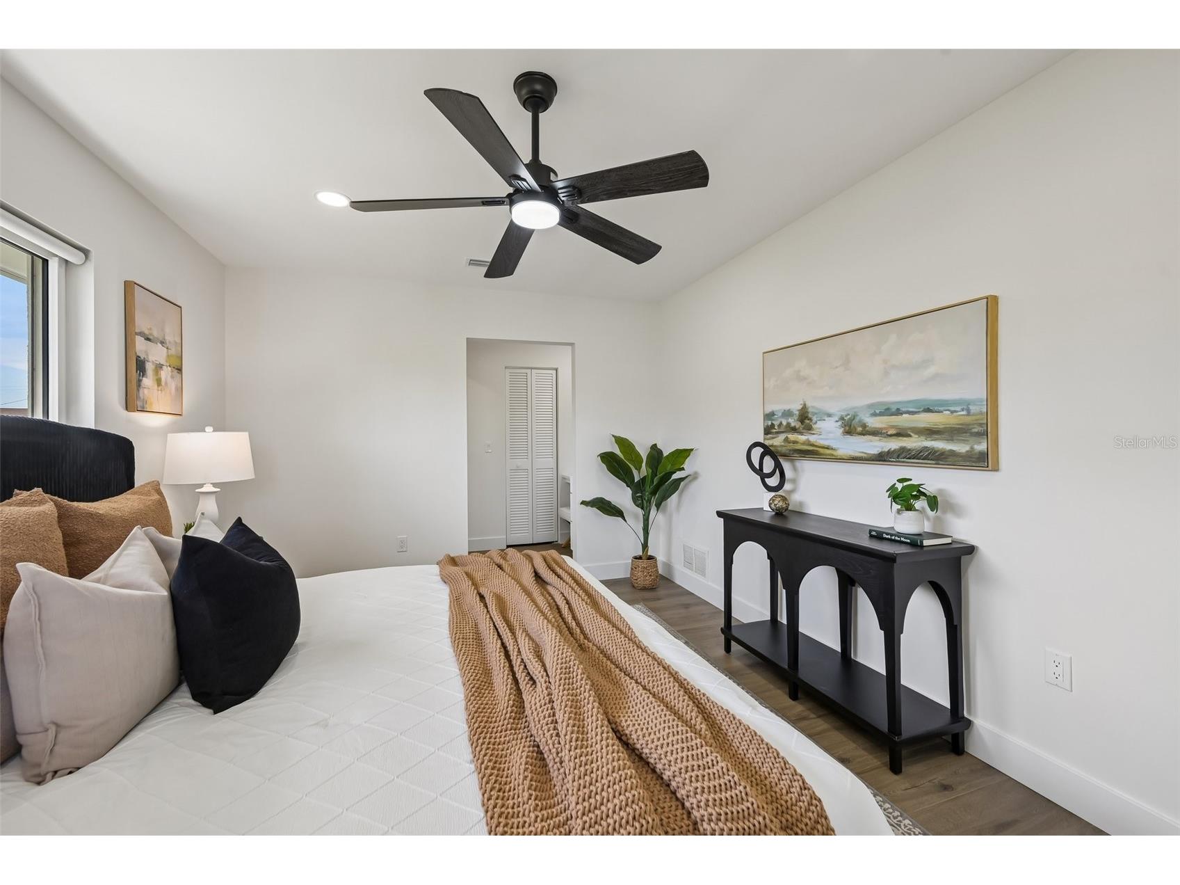 6735 Keystone Drive Sarasota FL 34231 TB8475997 image32