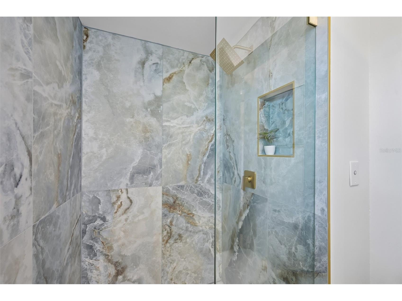 6735 Keystone Drive Sarasota FL 34231 TB8475997 image35