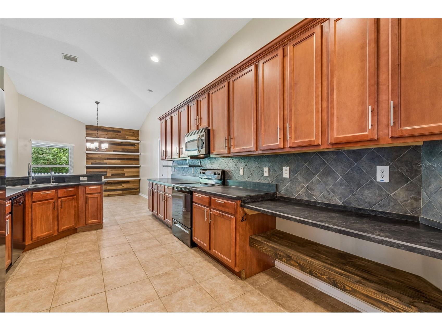 6736 Pine Springs Drive Wesley Chapel FL 33545 TB8505855 image18