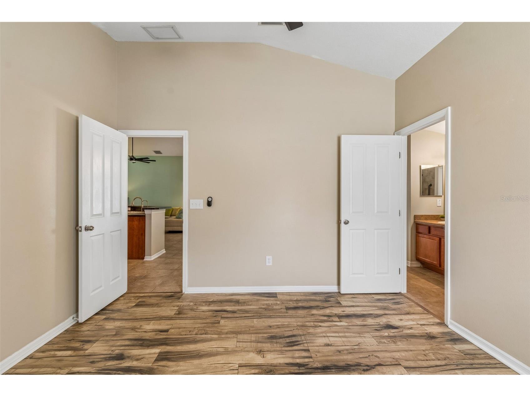 6736 Pine Springs Drive Wesley Chapel FL 33545 TB8505855 image31