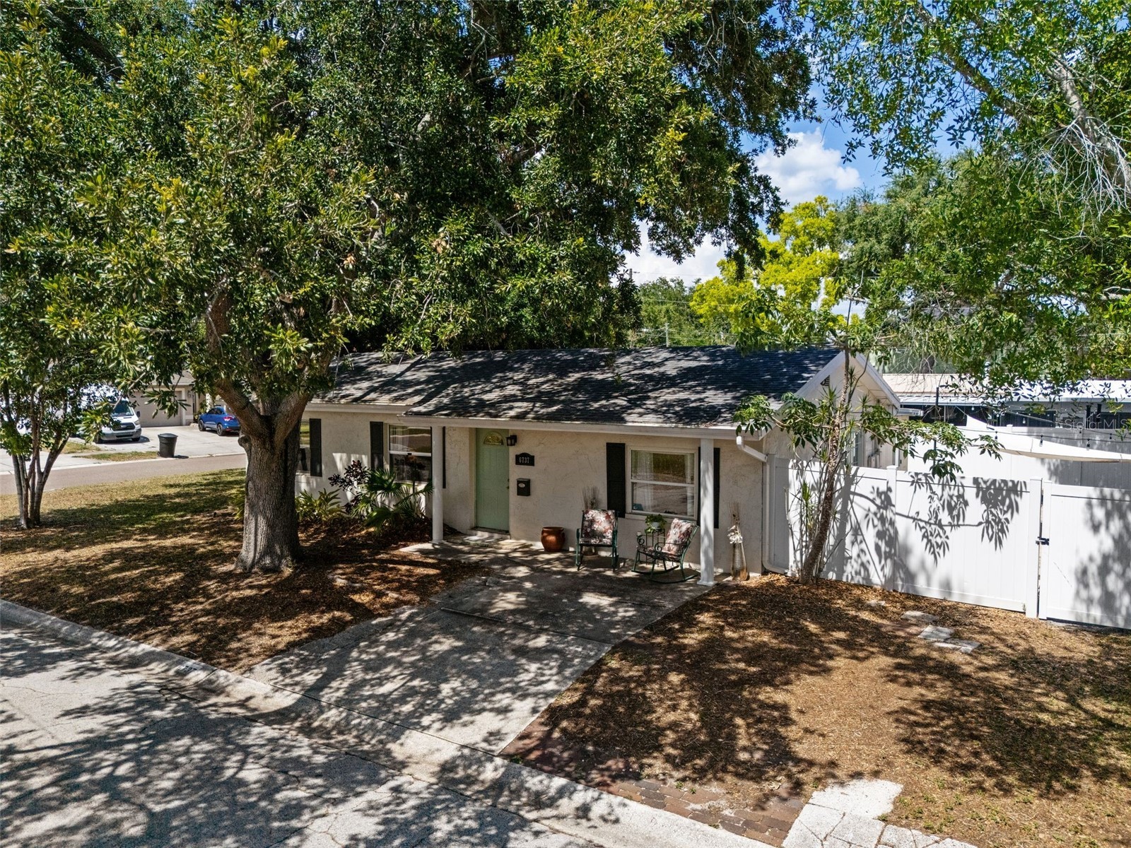 6737 Laurel Street N Saint Petersburg FL 33702 TB8512603 image1