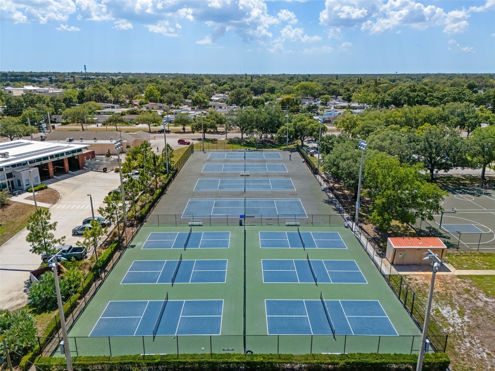 6737 Laurel Street N Saint Petersburg FL 33702 TB8512603 image26
