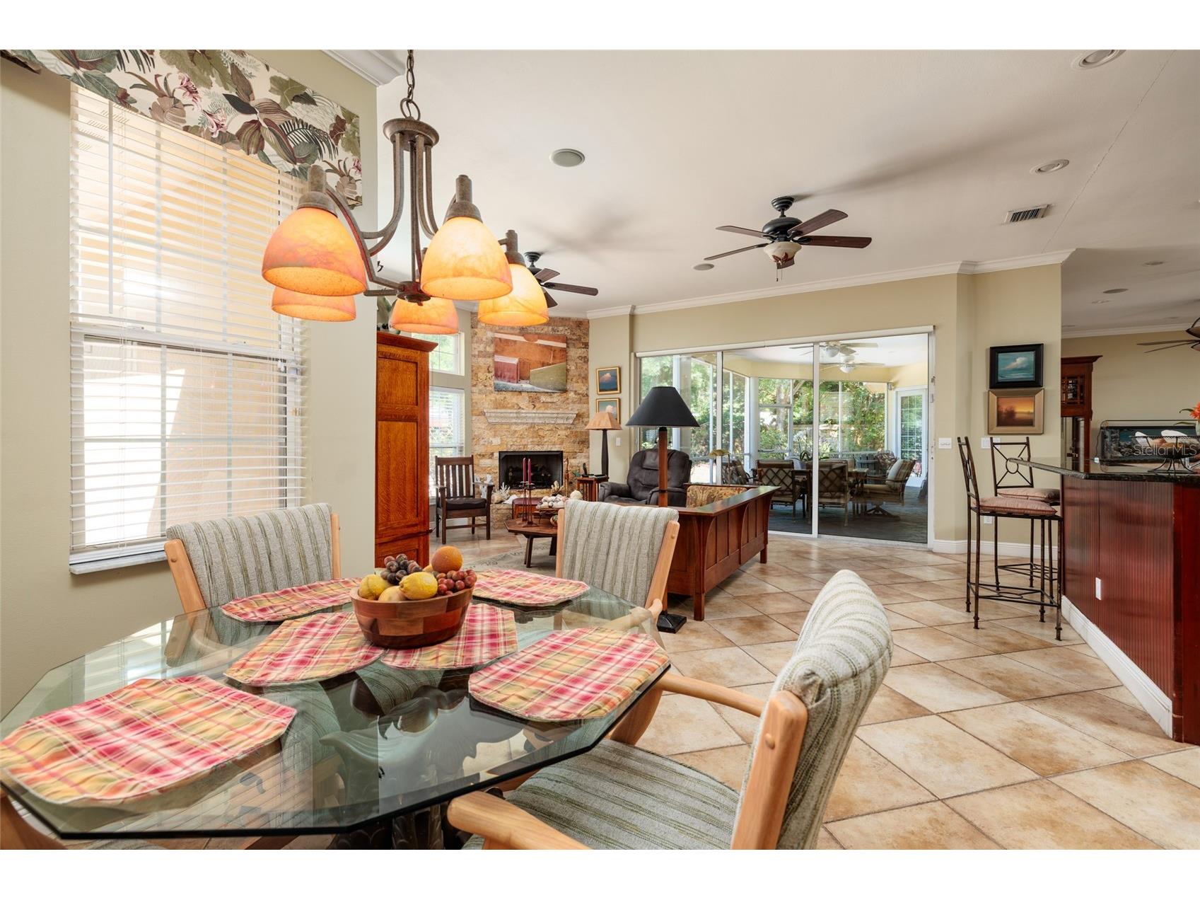 6737 Mango Avenue S Saint Petersburg FL 33707 TB8502015 image12