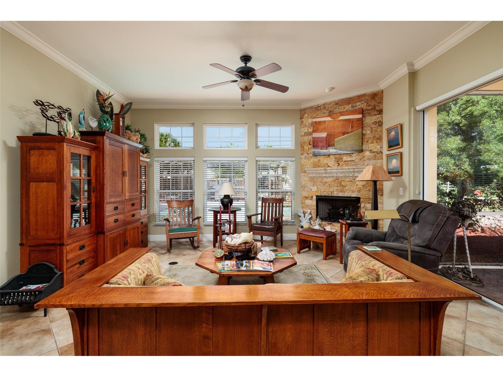 6737 Mango Avenue S Saint Petersburg FL 33707 TB8502015 image13