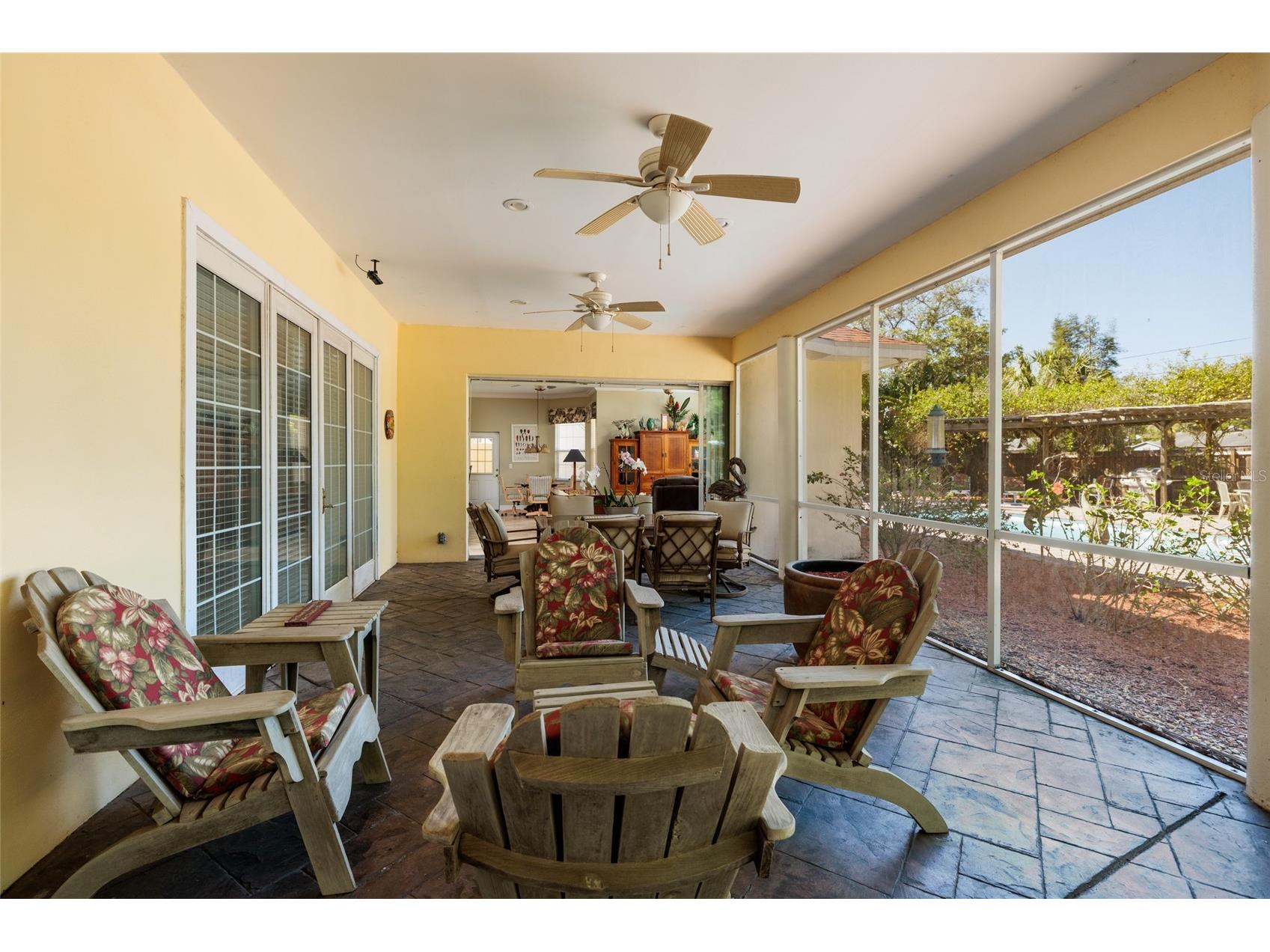6737 Mango Avenue S Saint Petersburg FL 33707 TB8502015 image15