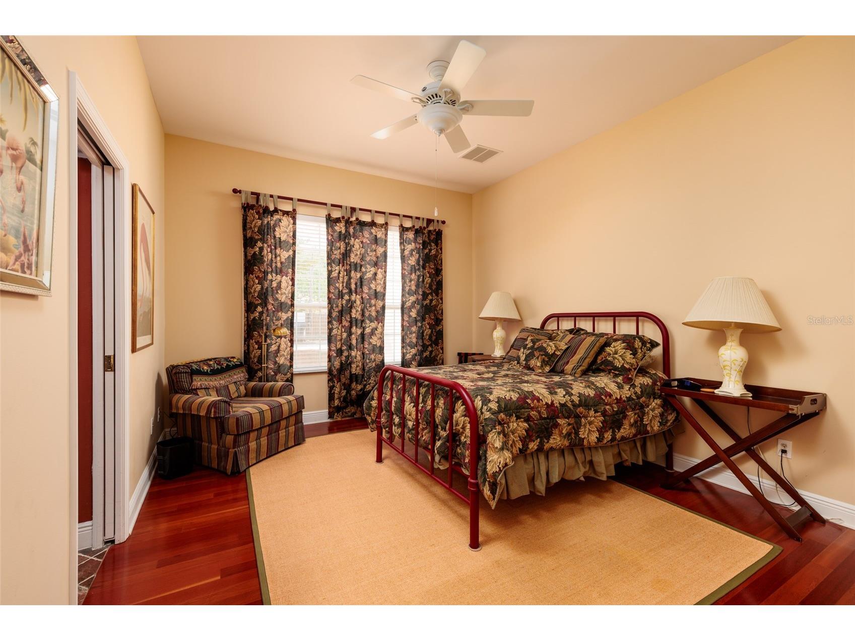 6737 Mango Avenue S Saint Petersburg FL 33707 TB8502015 image19