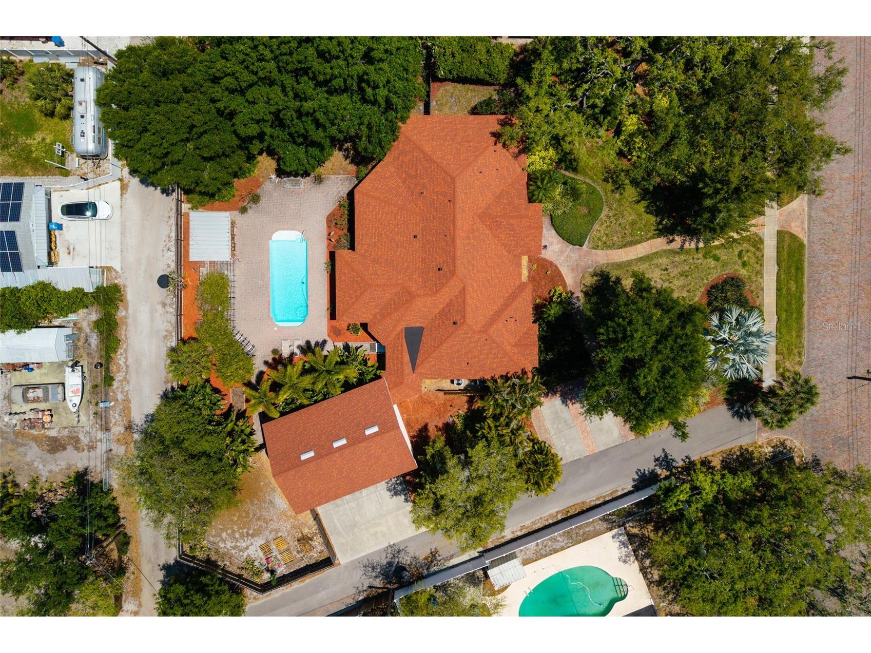 6737 Mango Avenue S Saint Petersburg FL 33707 TB8502015 image5