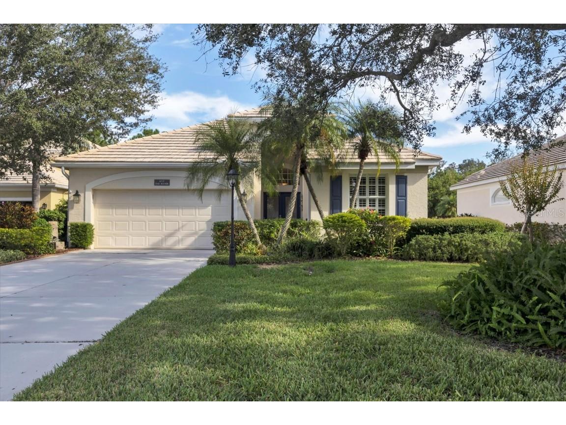 6737 Oak Manor Drive Lakewood Ranch FL 34202 A4586947 image1