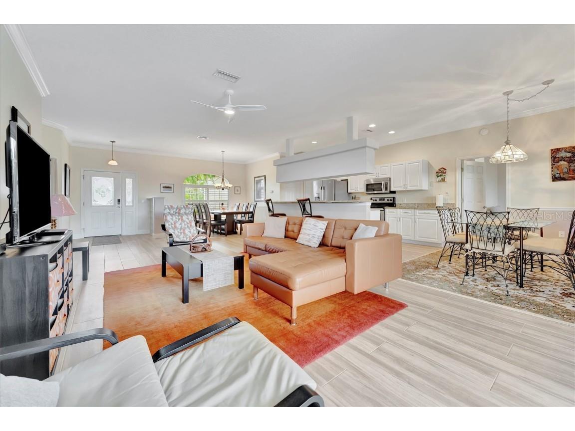 6738 Peach Tree Creek Road Bradenton FL 34203 A4665021 image19