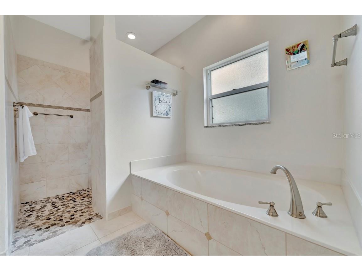 6738 Peach Tree Creek Road Bradenton FL 34203 A4665021 image26