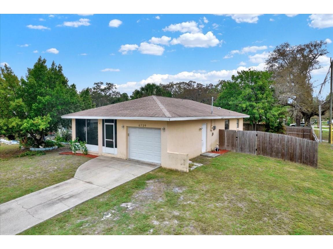 6739 Criswell Avenue N Saint Petersburg FL 33709 T3513021 image1