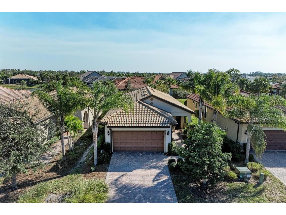 6739 Haverhill Court Lakewood Ranch FL 34202 A4635484 image1