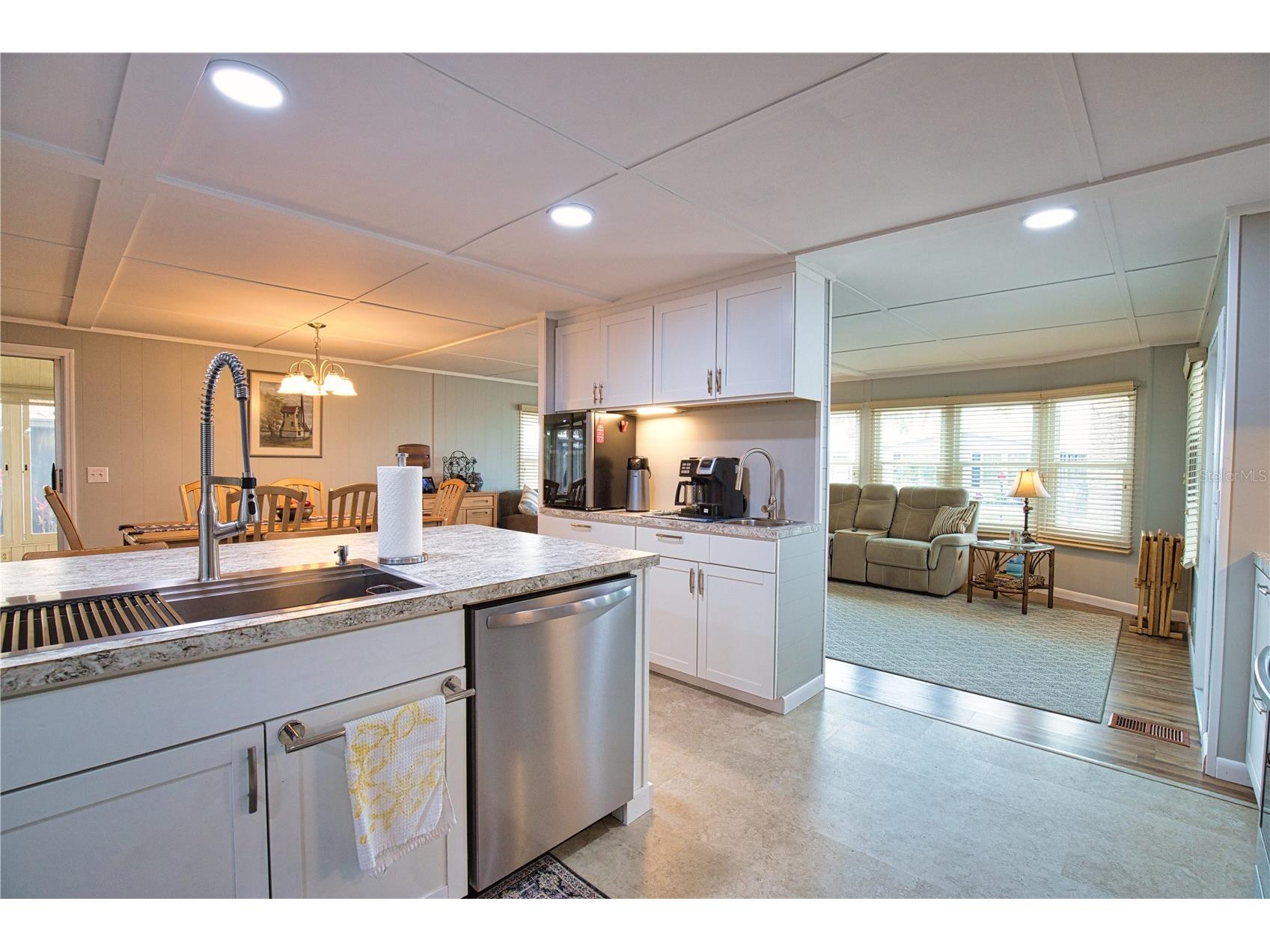 674 El Tango North Port FL 34287 TB8466195 image15