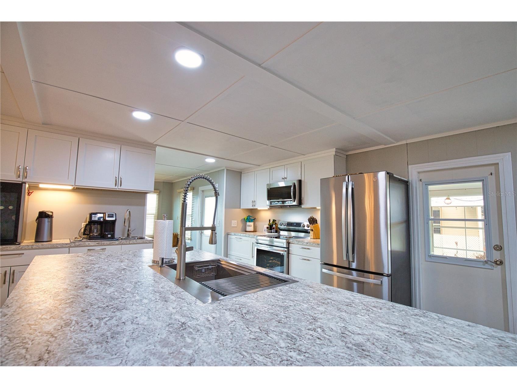 674 El Tango North Port FL 34287 TB8466195 image17