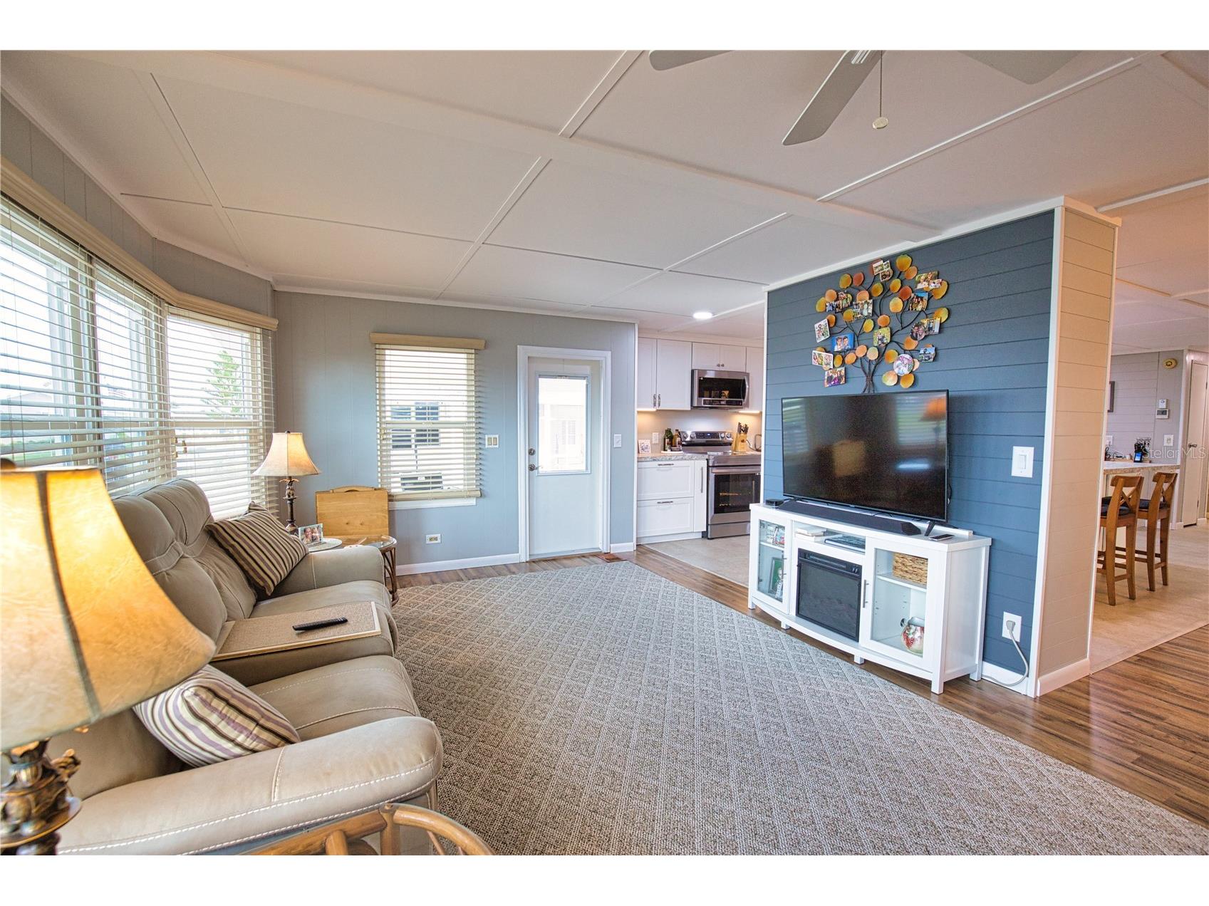 674 El Tango North Port FL 34287 TB8466195 image23