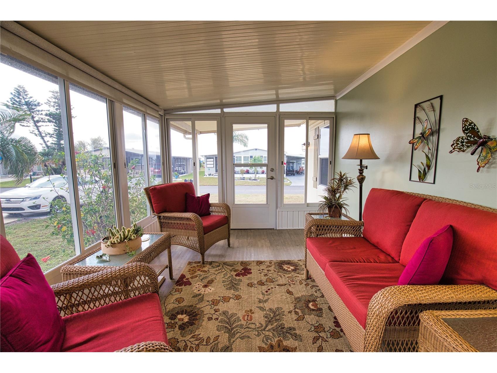 674 El Tango North Port FL 34287 TB8466195 image28