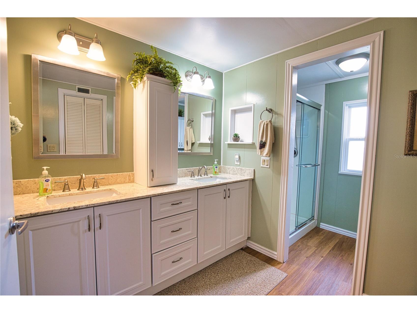 674 El Tango North Port FL 34287 TB8466195 image34