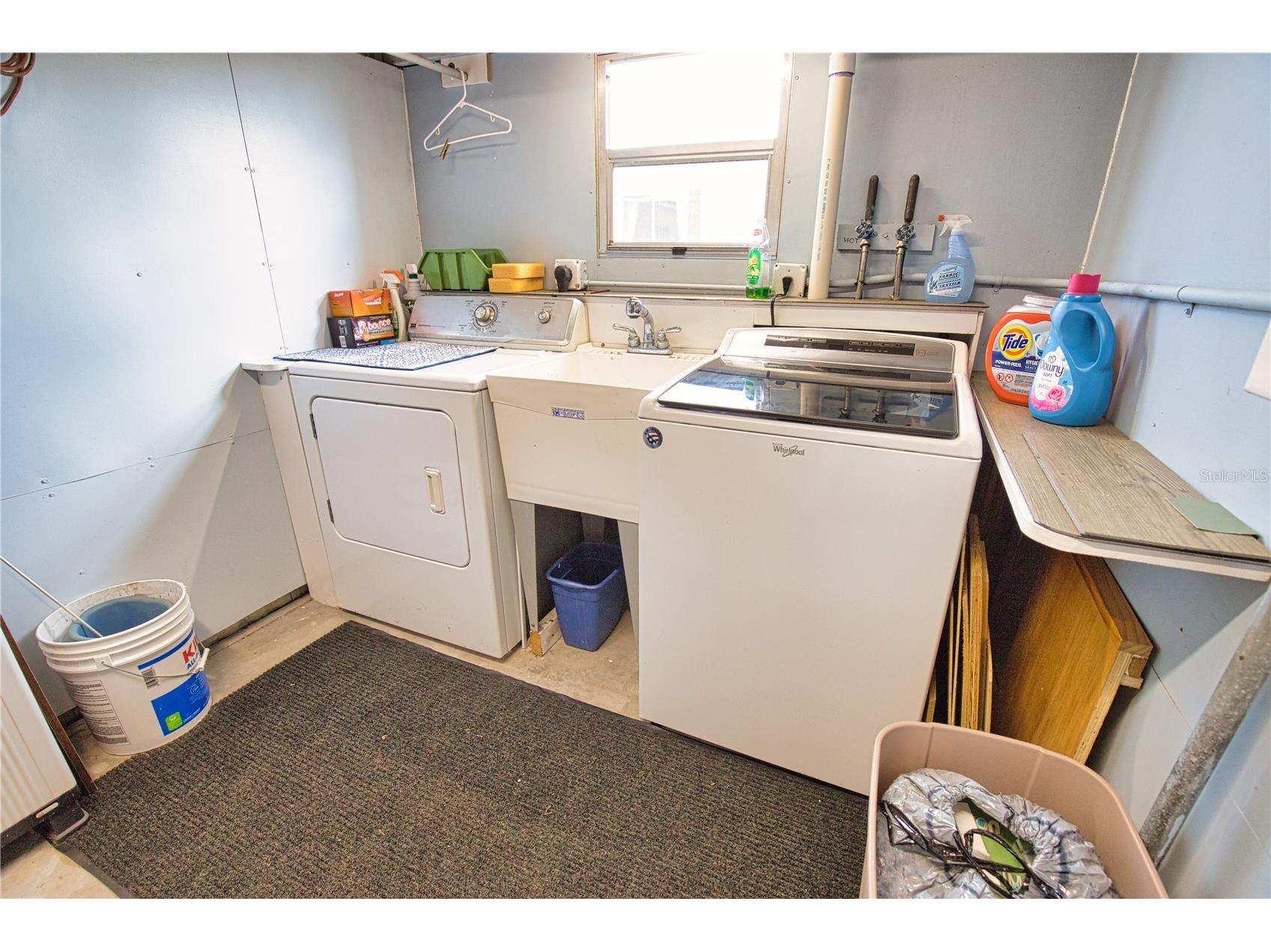 674 El Tango North Port FL 34287 TB8466195 image39