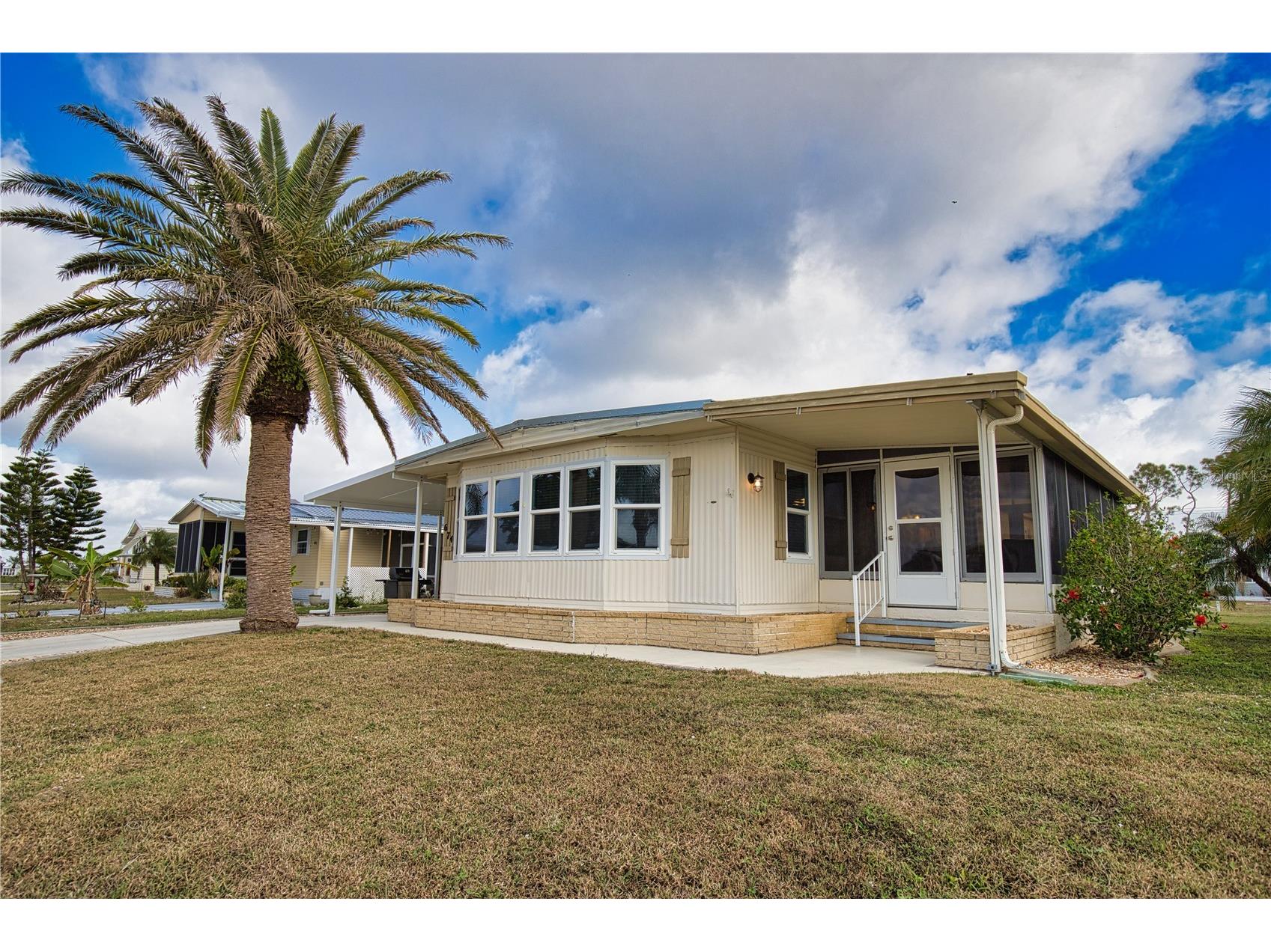 674 El Tango North Port FL 34287 TB8466195 image40