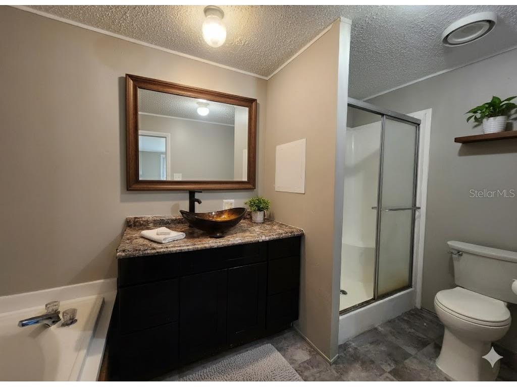 6741 NE 1st Place Ocala FL 34470 OM711045 image5